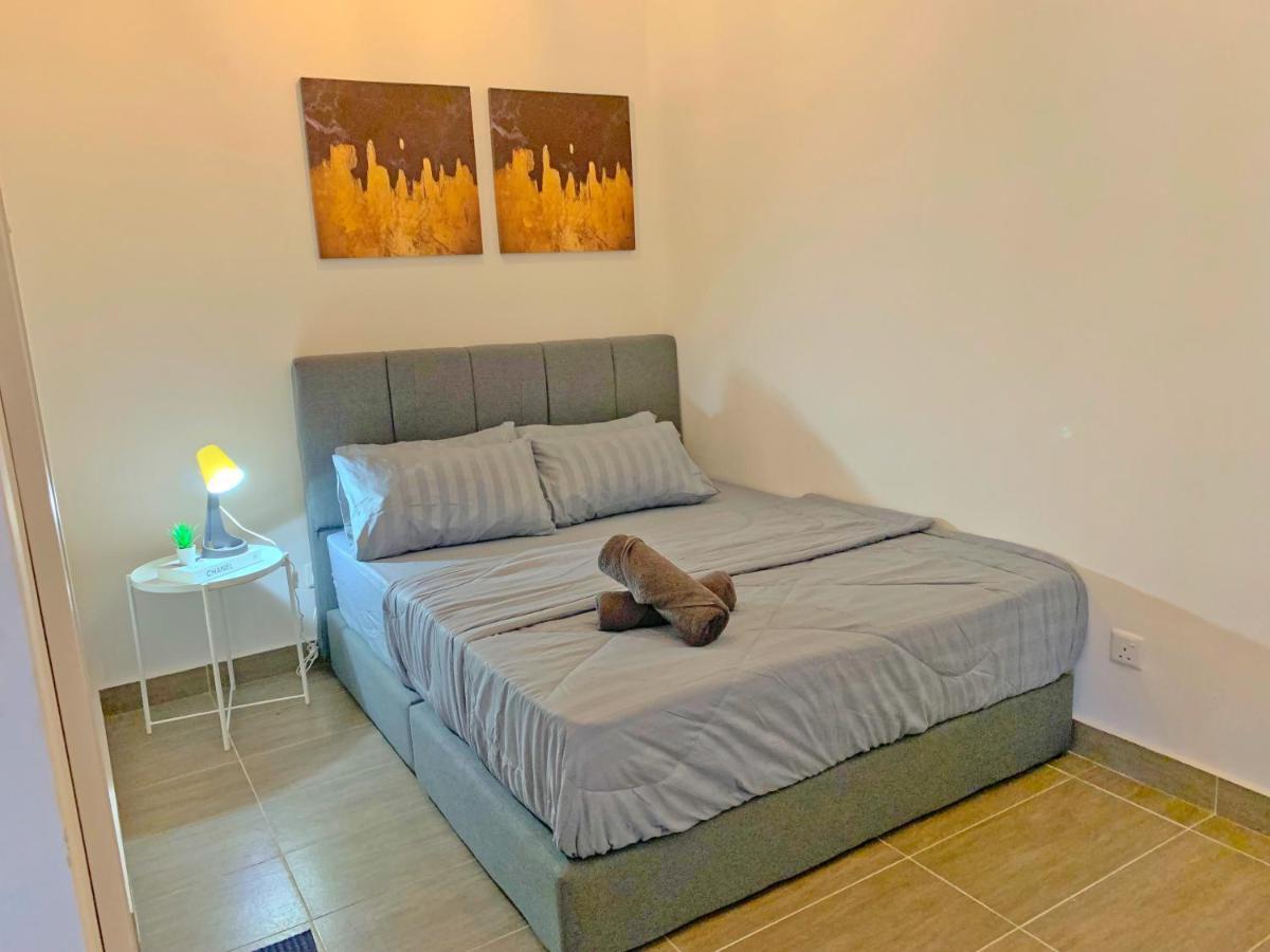 Netflix Two Bedroom Troika Kota Bharu Homestay 182 Exteriör bild