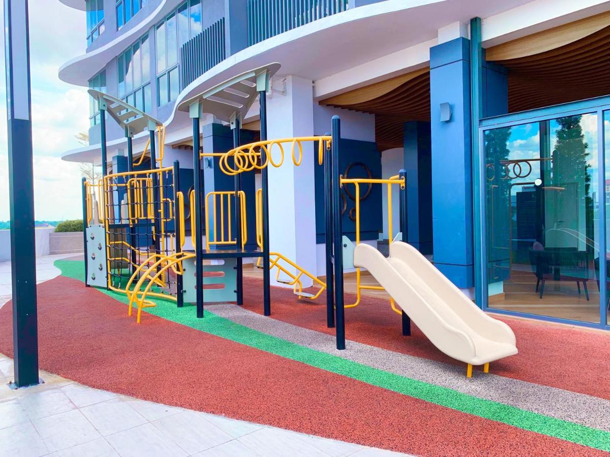 Netflix Two Bedroom Troika Kota Bharu Homestay 182 Exteriör bild