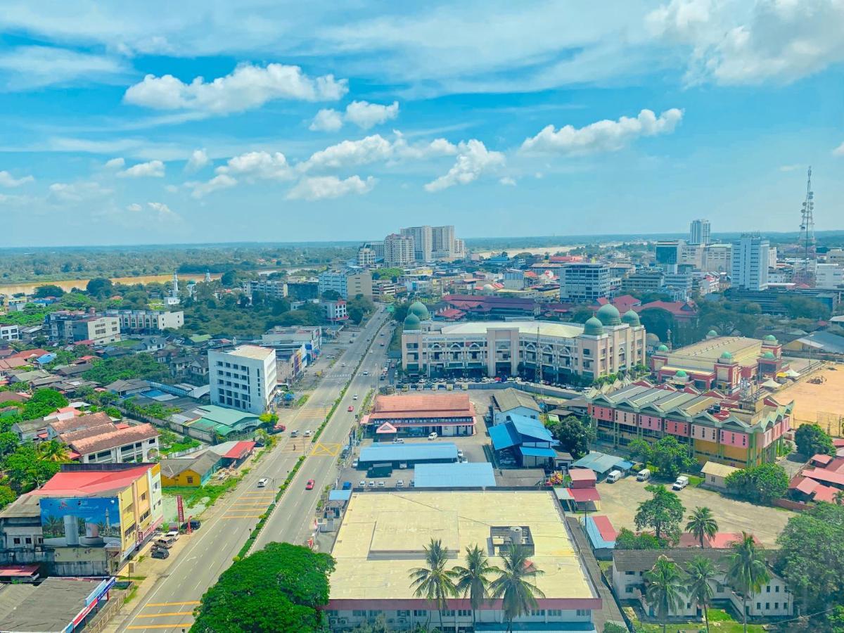 Netflix Two Bedroom Troika Kota Bharu Homestay 182 Exteriör bild